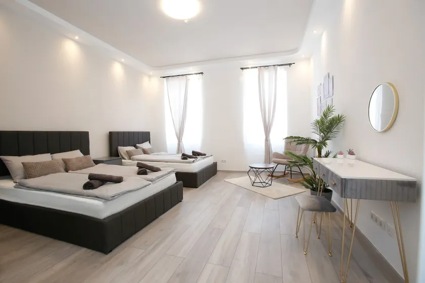 LUX Prime Suite Vienna with FREE parking and FAST Internet 600 MBits - Image 1