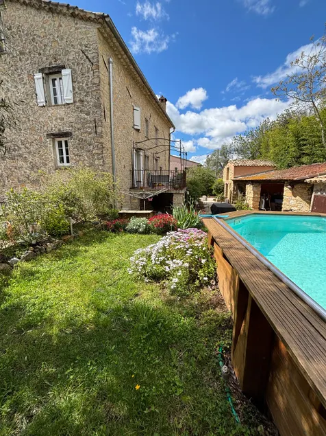 Mas provencal - Image 1