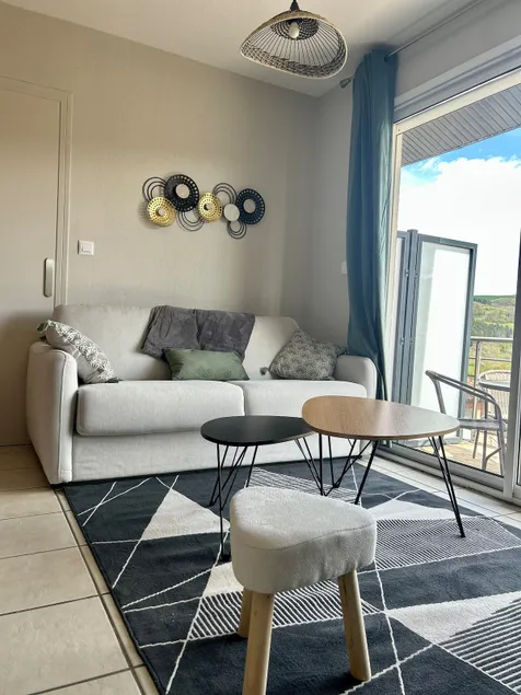Le Vallon - Air-conditioned 2-bedroom apartment - Image 1