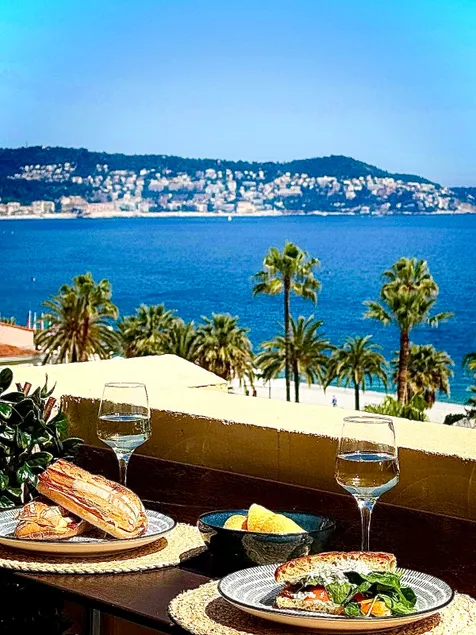Nice-Sea view -100 m from the beach - Image 1