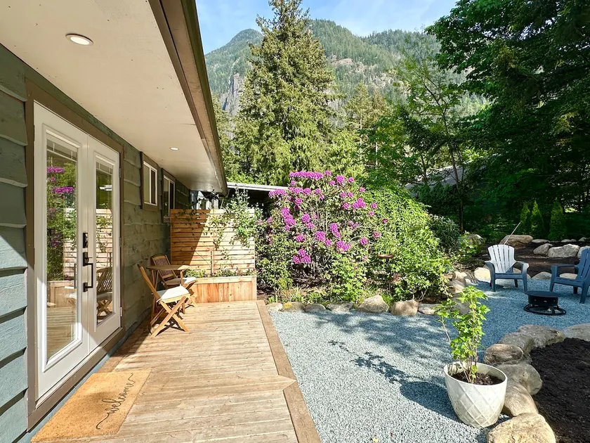 Mountainview Suite - Image 1