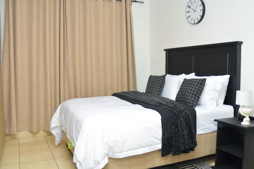 House For Six (Witbank, Emalahleni) - Image 1