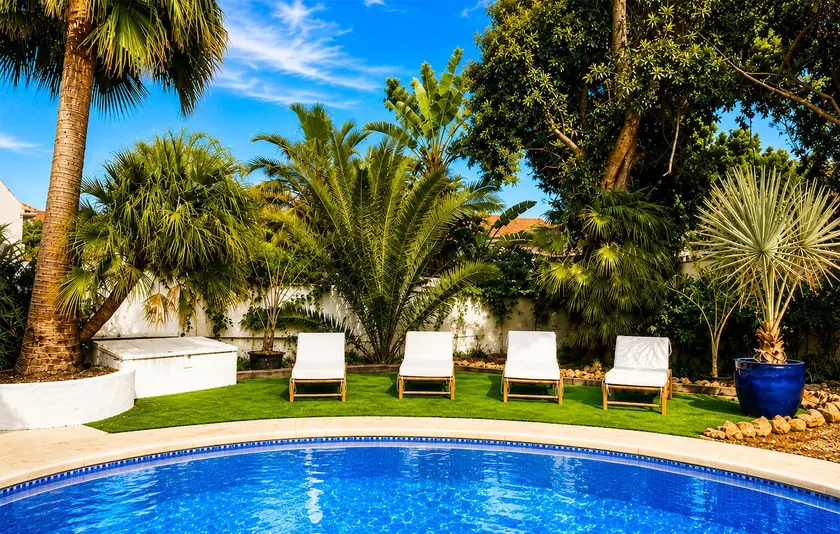 Gorgeous home in Calahonda - Image 1