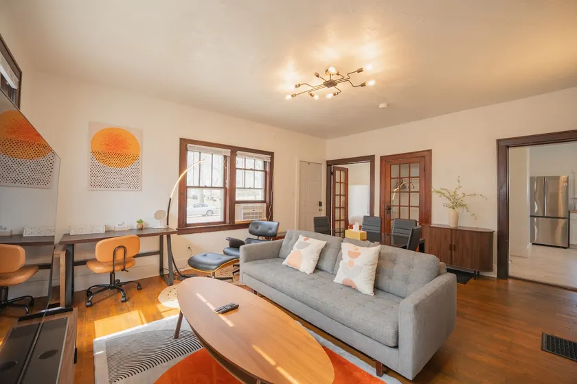 Spacious & Stylish House + 85”TV near UIUC & Carle - Image 1