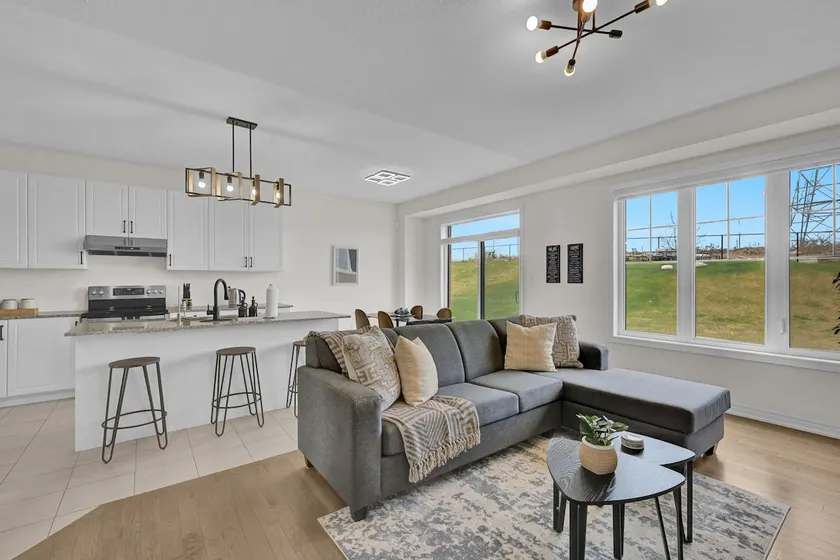 Modern Nest - 5 Beds, 2.5 Baths, 3 Park, Backyard - Image 1