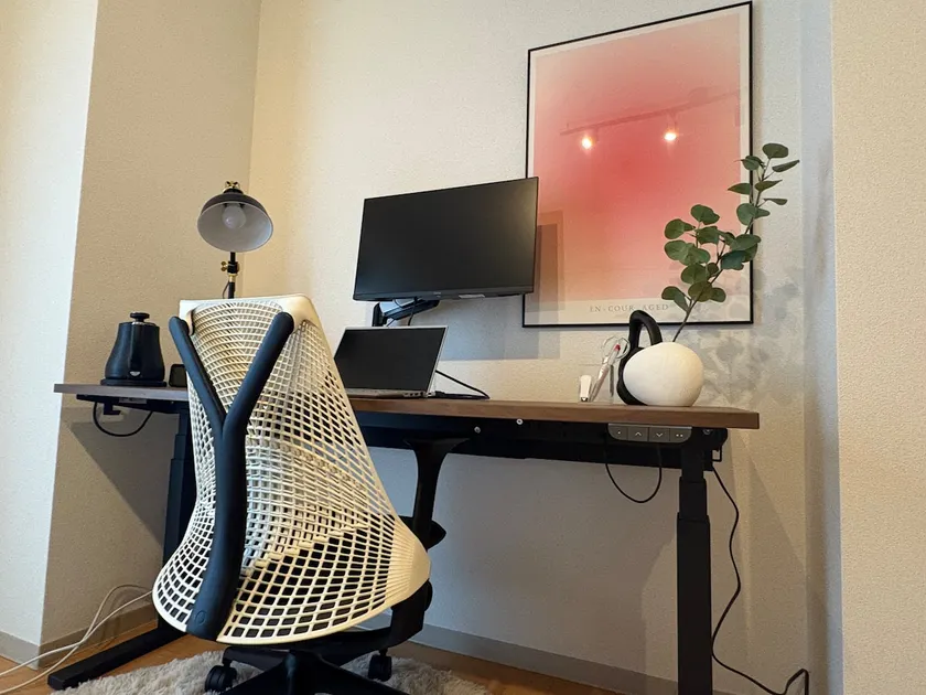Desk + Monitor + Harman Miller | Up to 3 Beds | 4 People | Keio | Direct to Shibuya, Yokohama, Shinjuku - Image 1
