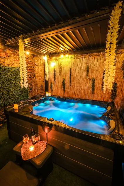 Charming cottage – Private spa & home cinema – Pamiers - Image 1