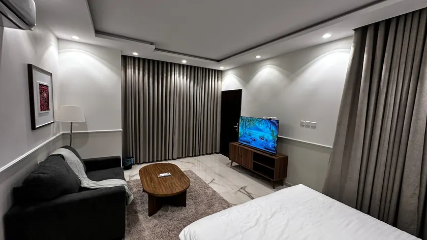 Comfort and luxury near Al Rashid Mall – ideal for visitors |22 - Image 1