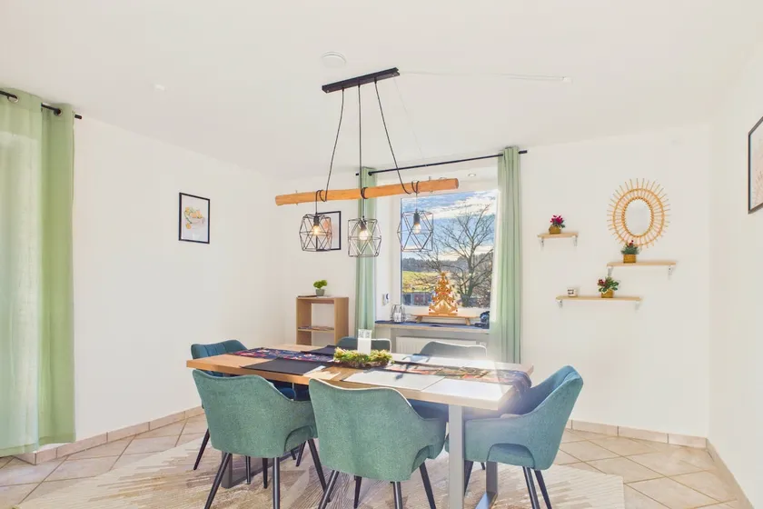 Modern in the spa town: apartment + parking for 6 people - Image 1