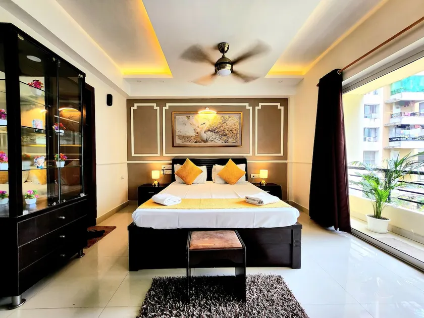 Siddha Xanadu Studio Apartment# 334 - Image 1