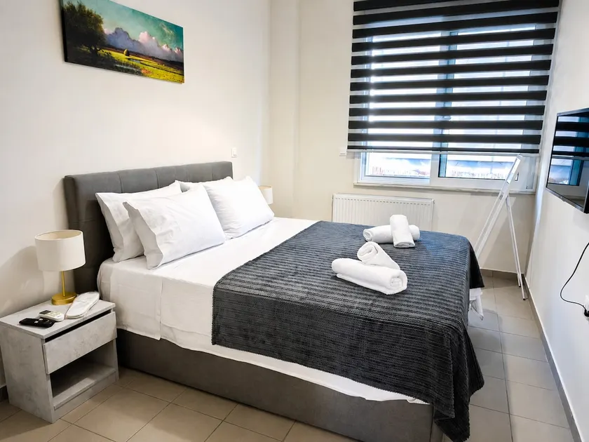 Luxury Apartment on Eleutherias Sq 50m from Metro - Image 1