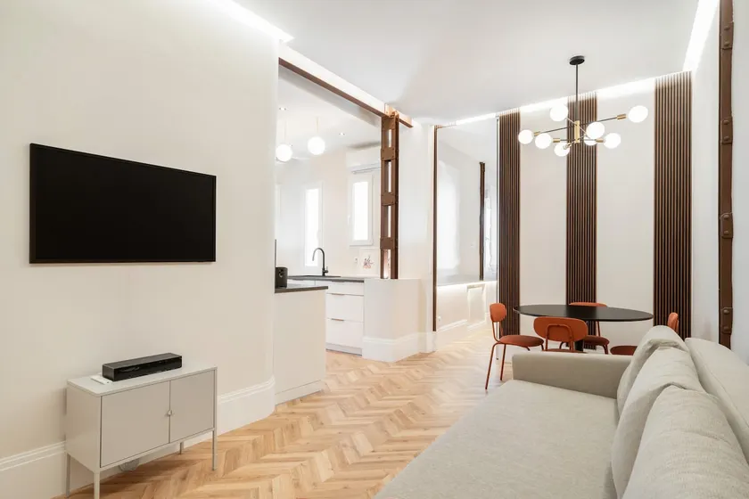 Comfort and art in the heart of Madrid - Image 1