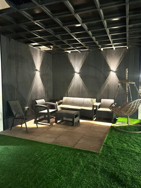 A special room, a lounge and a great view with an outdoor session - Image 1