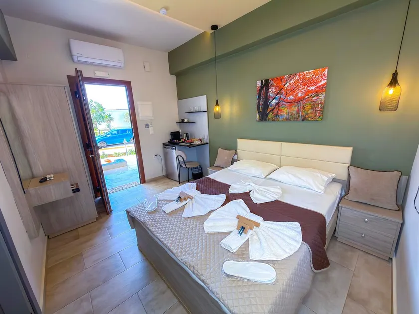 Elafonisi Paradise with Parking, WiFi, - Walking Distance to the Beach - Image 1
