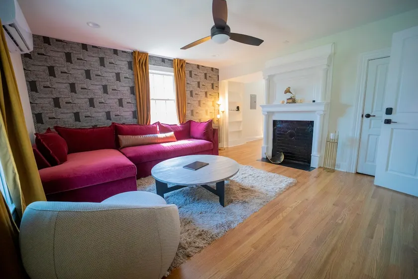 Walkable Downtown Durham Apartment Near Duke - Image 1