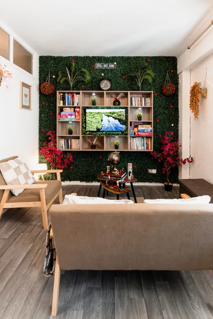 Chill & Book – For a Comfortable Relaxing Break - Image 1
