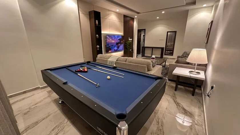 Family | Modern 2BR | Near Haram&8 min to train l6 - Image 1