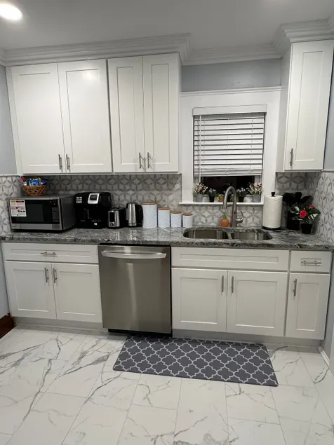 Family Oasis - Image 1