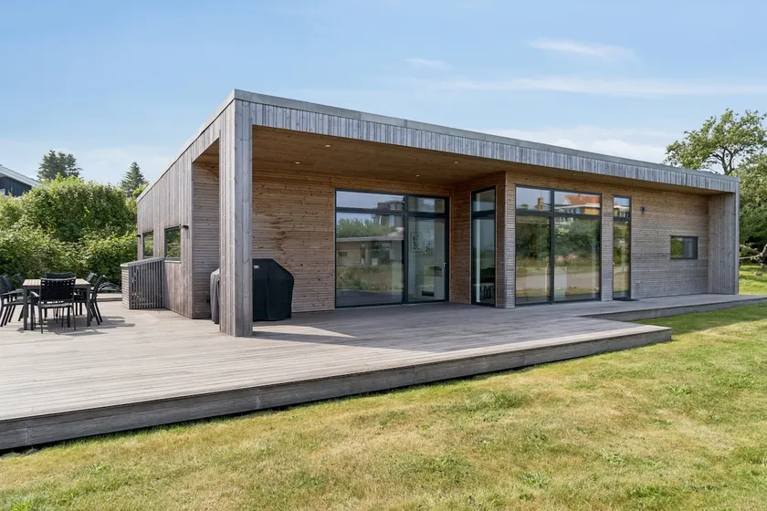 Comfort In Architect-Designed Home - Image 1