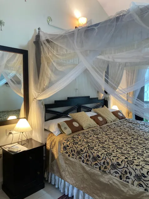 Cozy, Inviting 4BHK Villa|Gated|Inverter|Wifi|Pool - Image 1
