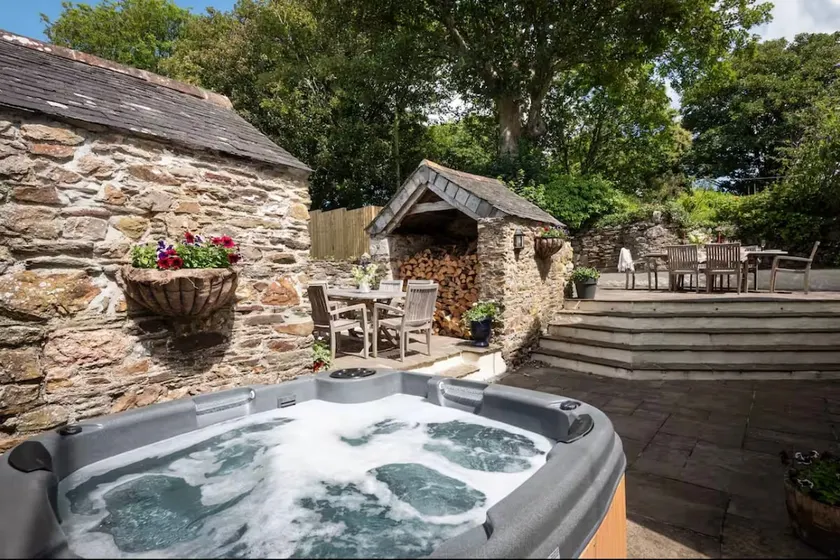 Rose Cottage - Image 1