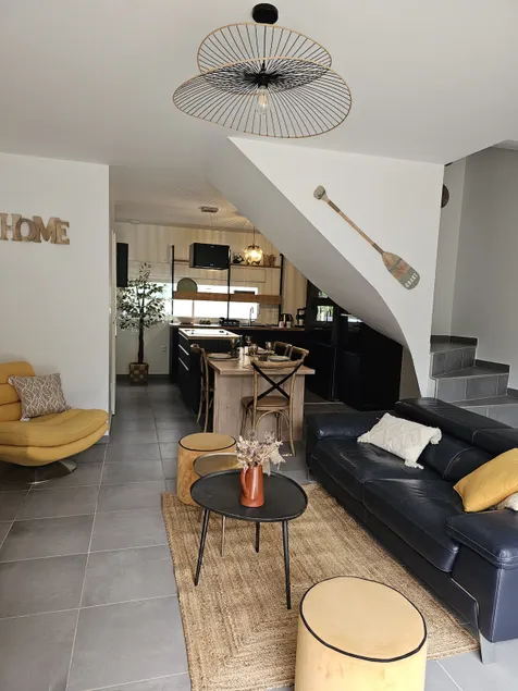 Location Hauterives - Image 1