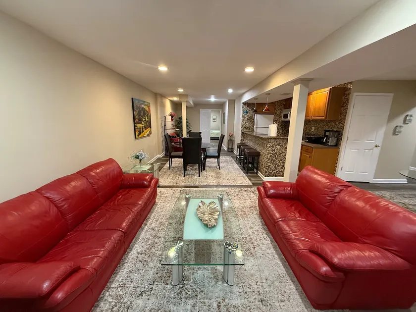Private 2BR Suite Near Tysons & Wolf Trap - Image 1