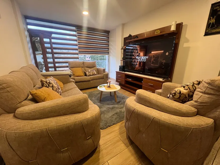 Luxor Plaza Apartment - Image 1