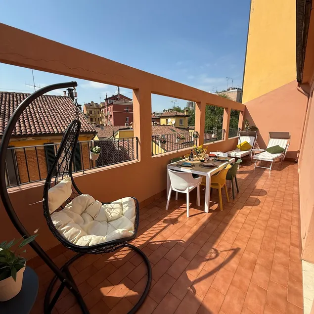 Sunset Terrace: 2 Bedrooms and Terrace in the Center - Image 1