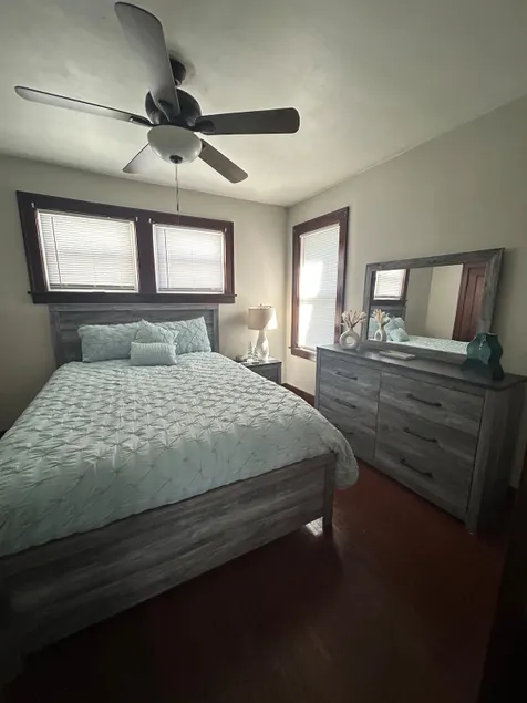 Minutes from East Davenport Village! - Image 1