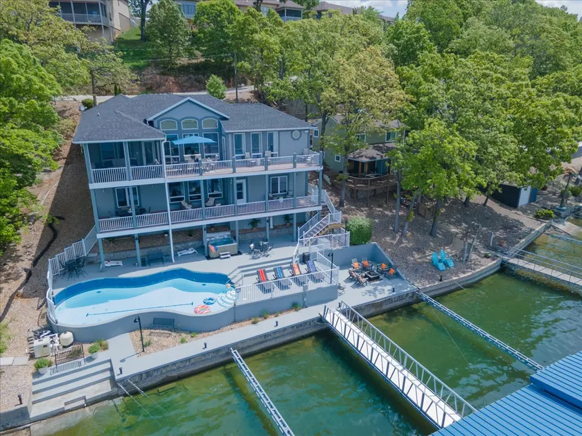 Gardenia Getaway - Man cave, pool, hot tub! NEW ! - Image 1