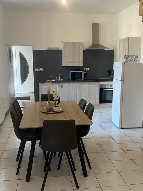 Large-apartment-city-center - Image 1