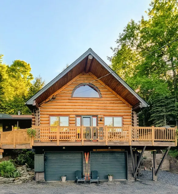 Handcrafted VT Chalet • Walk to Lake • Fire Pit - Image 1