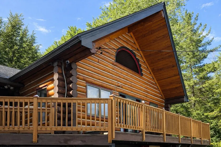Handcrafted VT Chalet • Walk to Lake • Fire Pit - Image 1