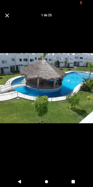 Vacation home with lake access and pool - Image 1