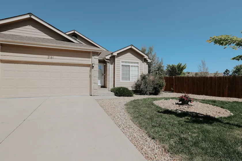 Pet-Friendly 3BR Oasis | Fire Pit + EV - Image 1