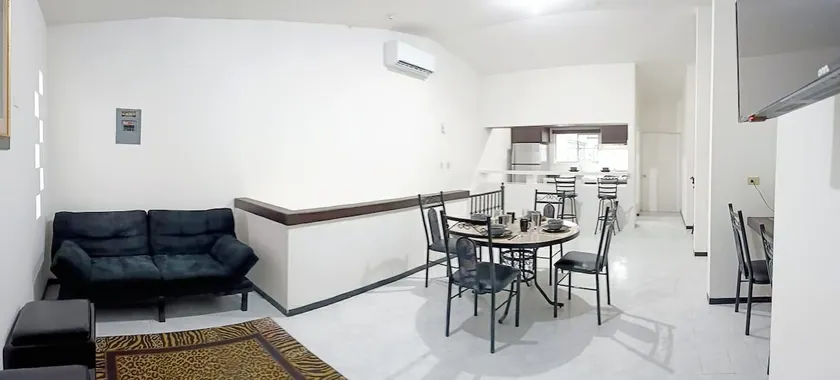 Las Américas Apartment - Image 1