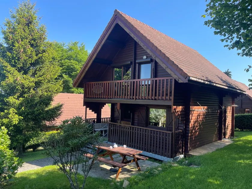 Large cozy family chalet in the countryside - Image 1