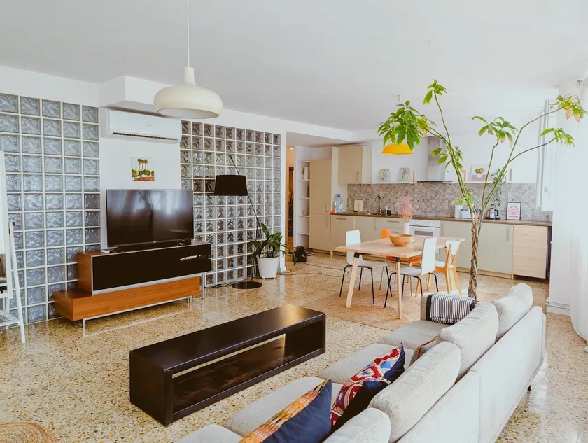 20 min walking beach , B2 Modern apartment - Image 1