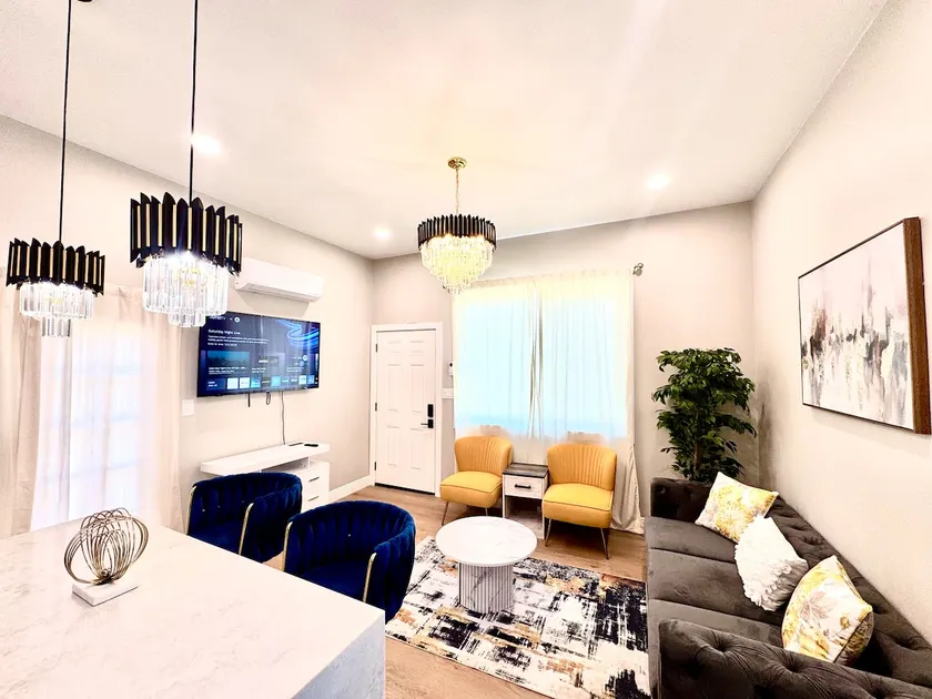 Escondido 3BR 2BA Back | 15 min to Safari Park - Image 1