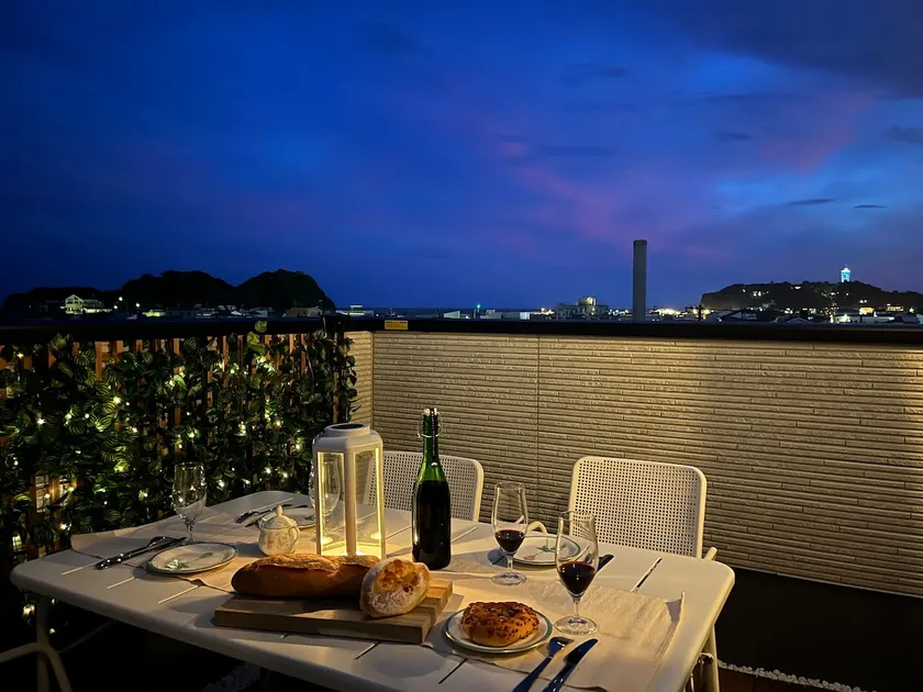 Kamakura/Enoshima｜Near Station,｜Rooftop & Parking - Image 1