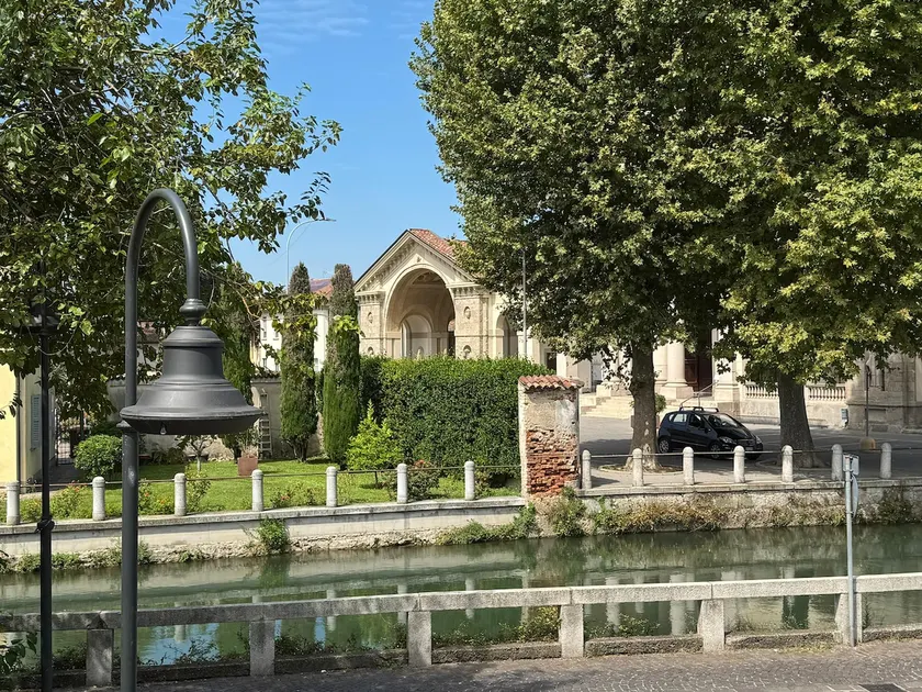 Loft on the Naviglio - Image 1