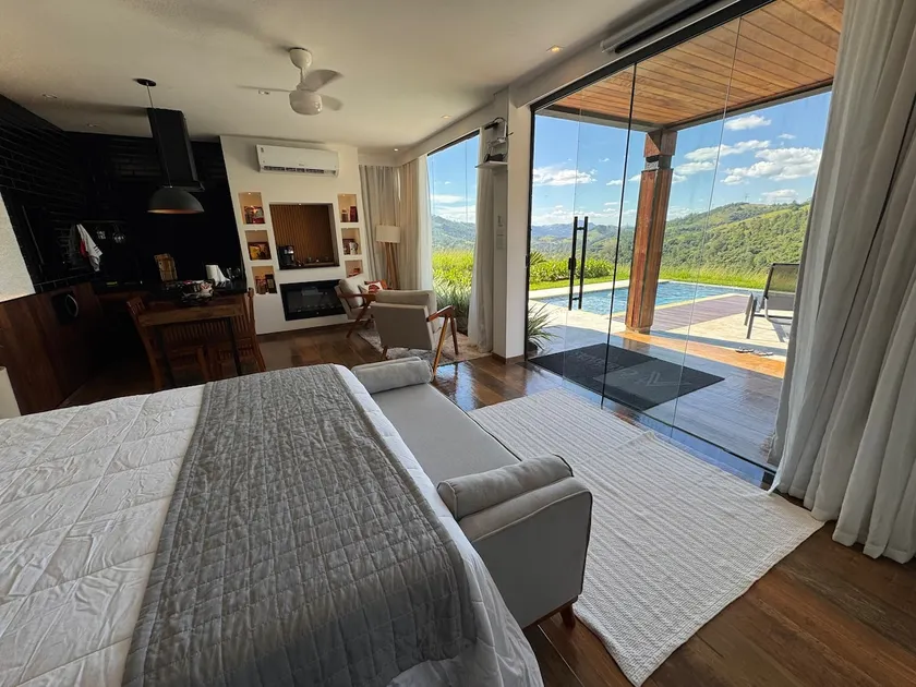 Exclusive Cabins - Image 1