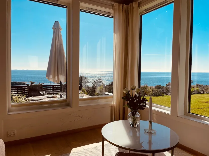 Cottage Retreat by the Ocean! - Image 1