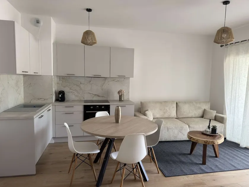 New Residence 2-Room Apartment - Image 1