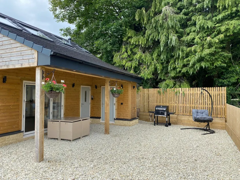 Orchard Cabin - Image 1