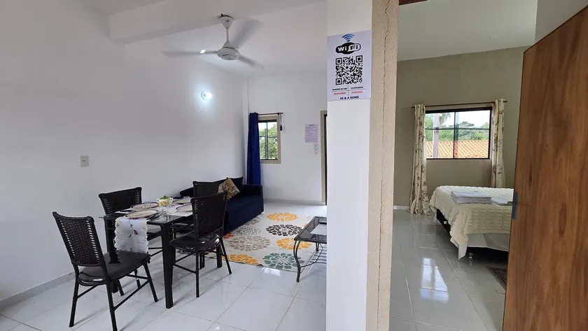 Modern and Equipped Apartment, With Garage - Image 1