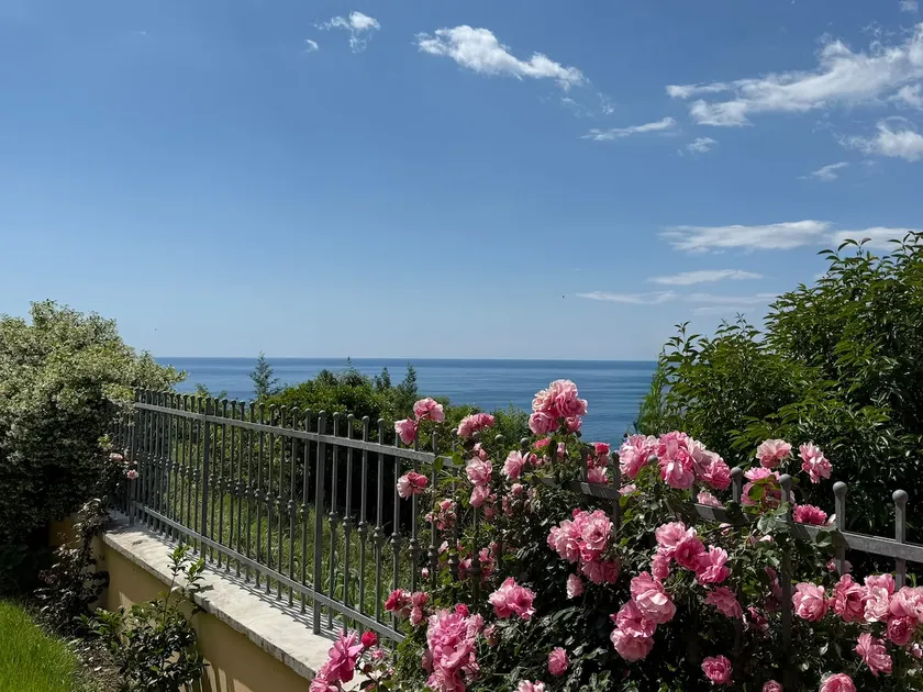 Casa VillaBeuca - Image 1