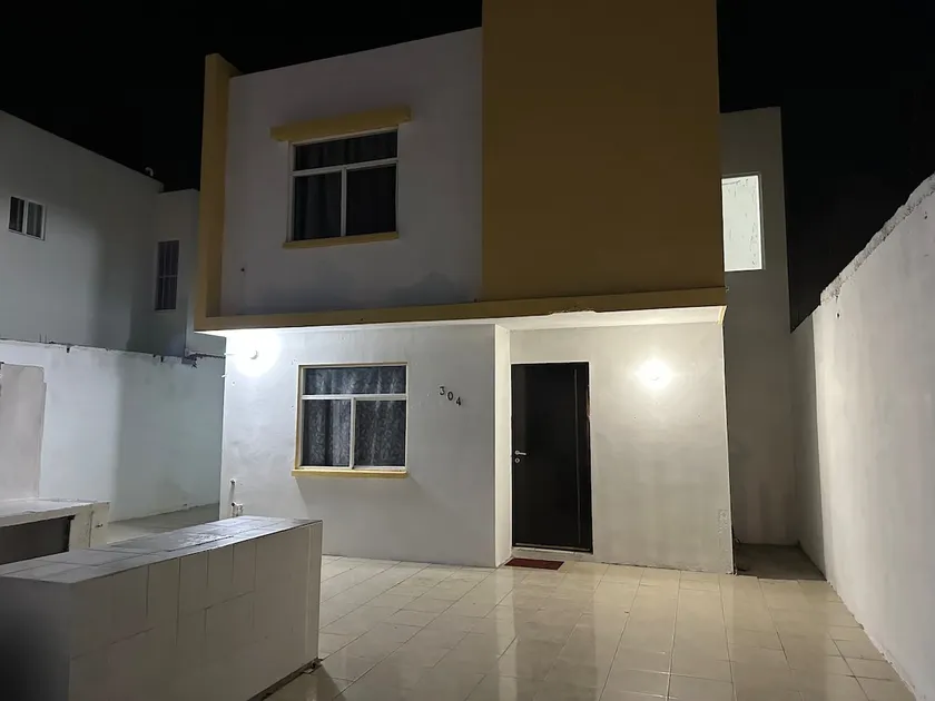 House 3 minutes from the beach - Image 1