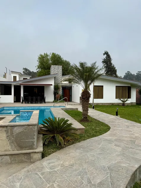 Casa los Cipreses del Sol - Image 1